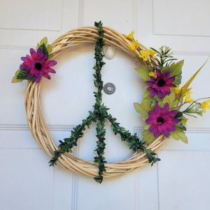 Peacful greetings wall or door hanging